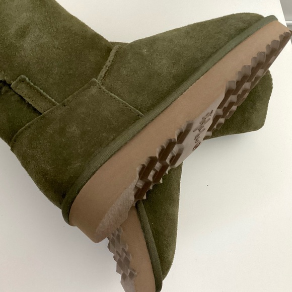 \Style & Co.\ NWT Teenyy Olive Booties - Picture 13 of 14